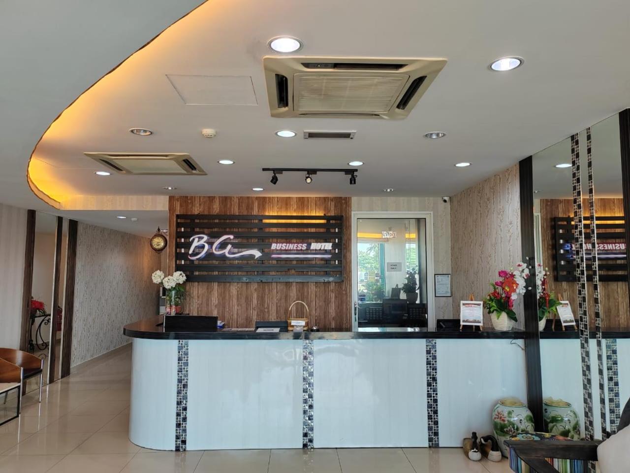 Bg Business Hotel Bukit Mertajam Exterior foto